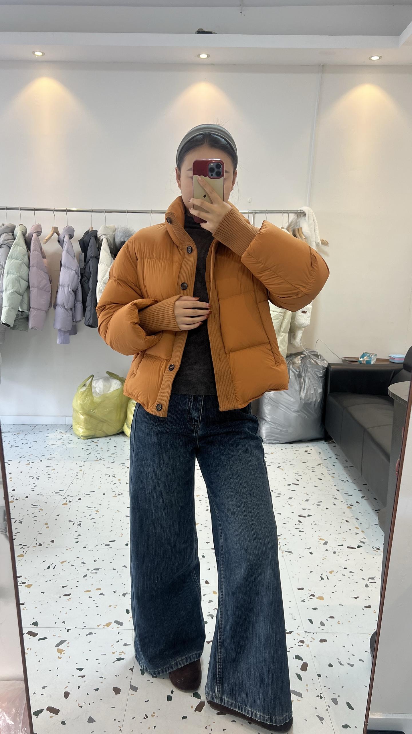 当知岁月无回首 ，且以温柔待此生。