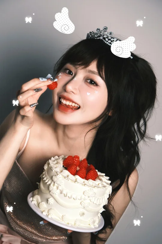 原来32岁这么漂亮啊！！！🩰 ଘづ🎂どଓ✨🪽