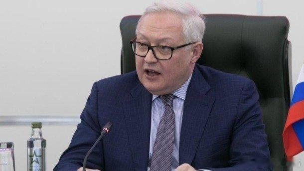 凤凰新闻【俄副外长：无意在顿巴斯等问题上作出任何妥协】据凤凰卫视报道，俄罗斯副外