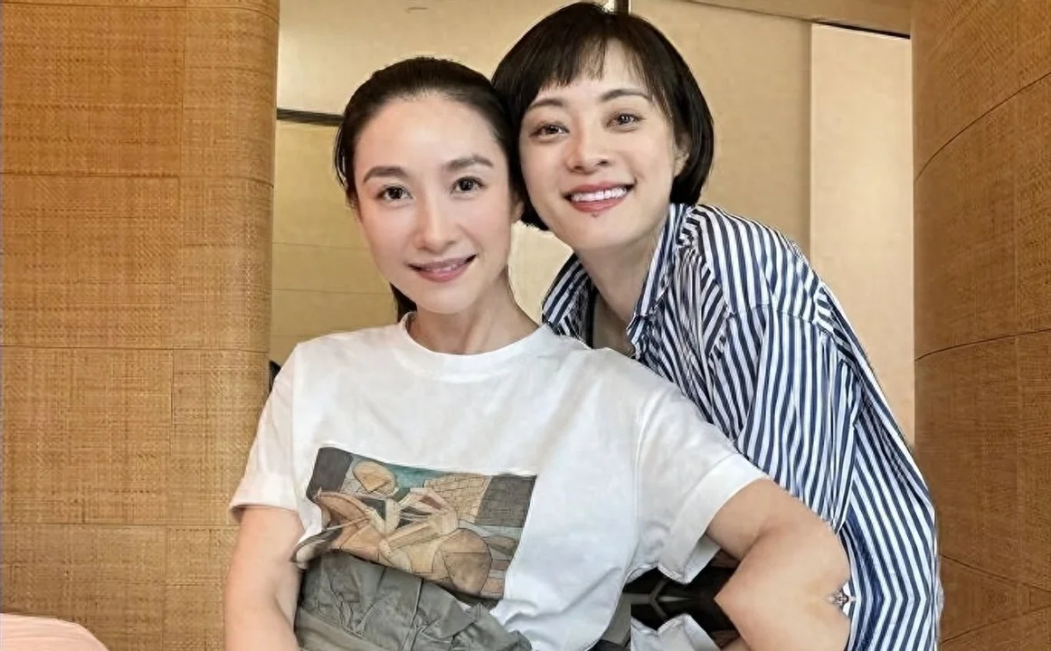 原来他们已离婚，结婚10年一直AA，如今一个单亲养娃一个事业下滑到2026年7月