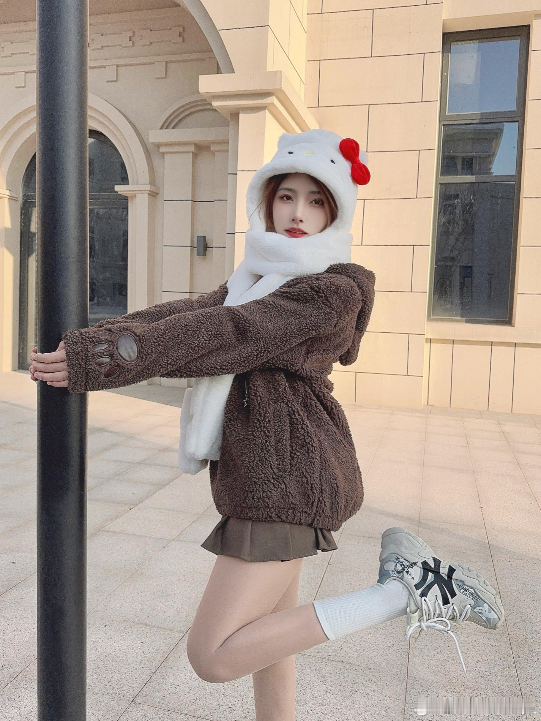 今天系小可爱[比耶] ​​​