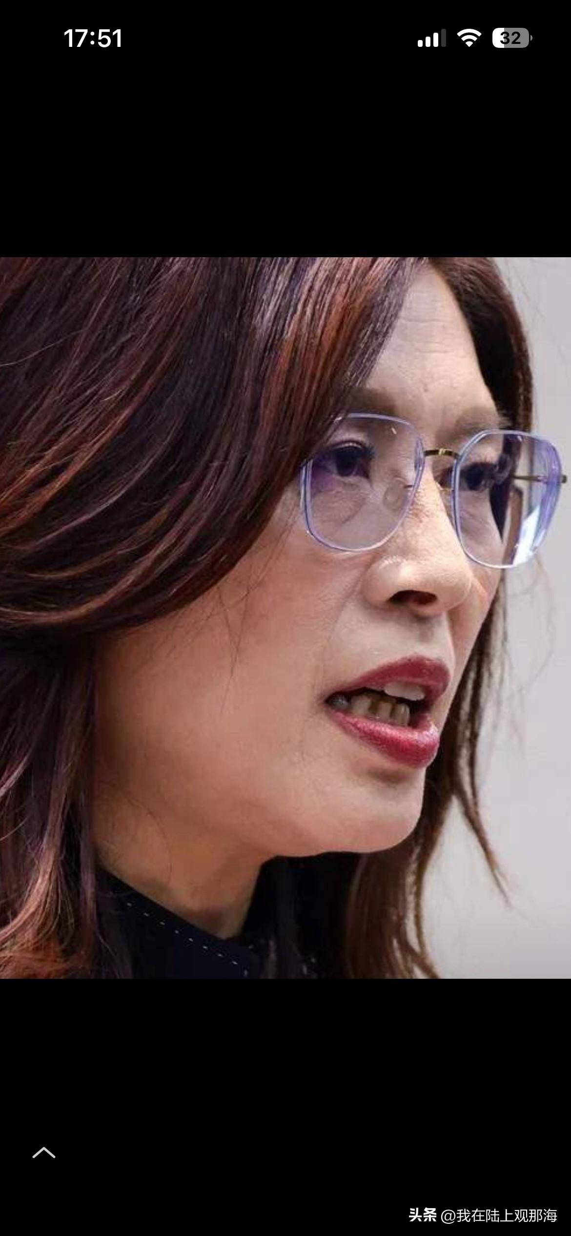 郑丽文暂时不谈统一情有可原！
郑丽文近期的表现，引起了不少关注！
更有人质疑她不