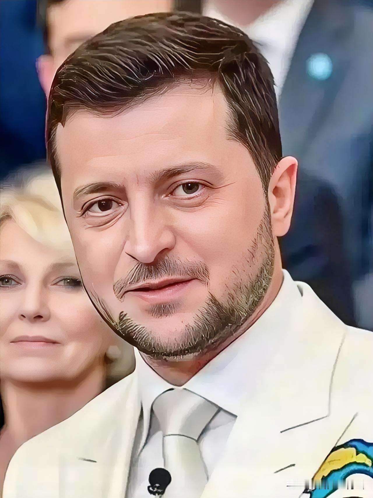 果然是硬汉啊
 
乌克兰总统宣布了
2026年1月1日，乌克兰总统泽连斯基公开表