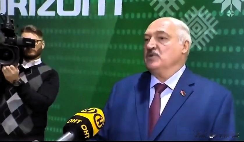 白俄罗斯总统卢卡申科对于普京住所遭袭一事指出，“这次袭击是一次尝试，乌克兰人并不