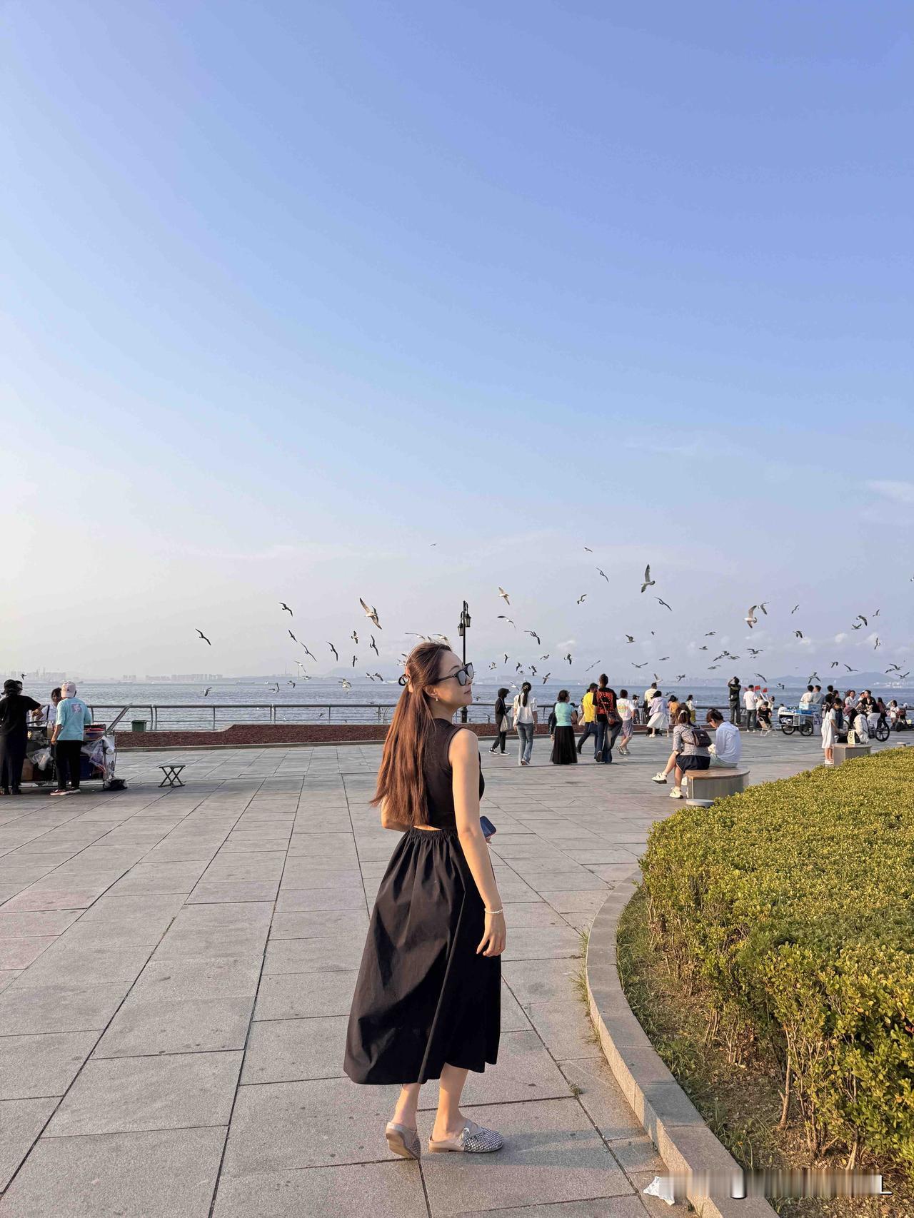 我女儿是一名舞蹈老师，身高165cm，体重96斤。

女儿从7岁起便开始学习舞蹈