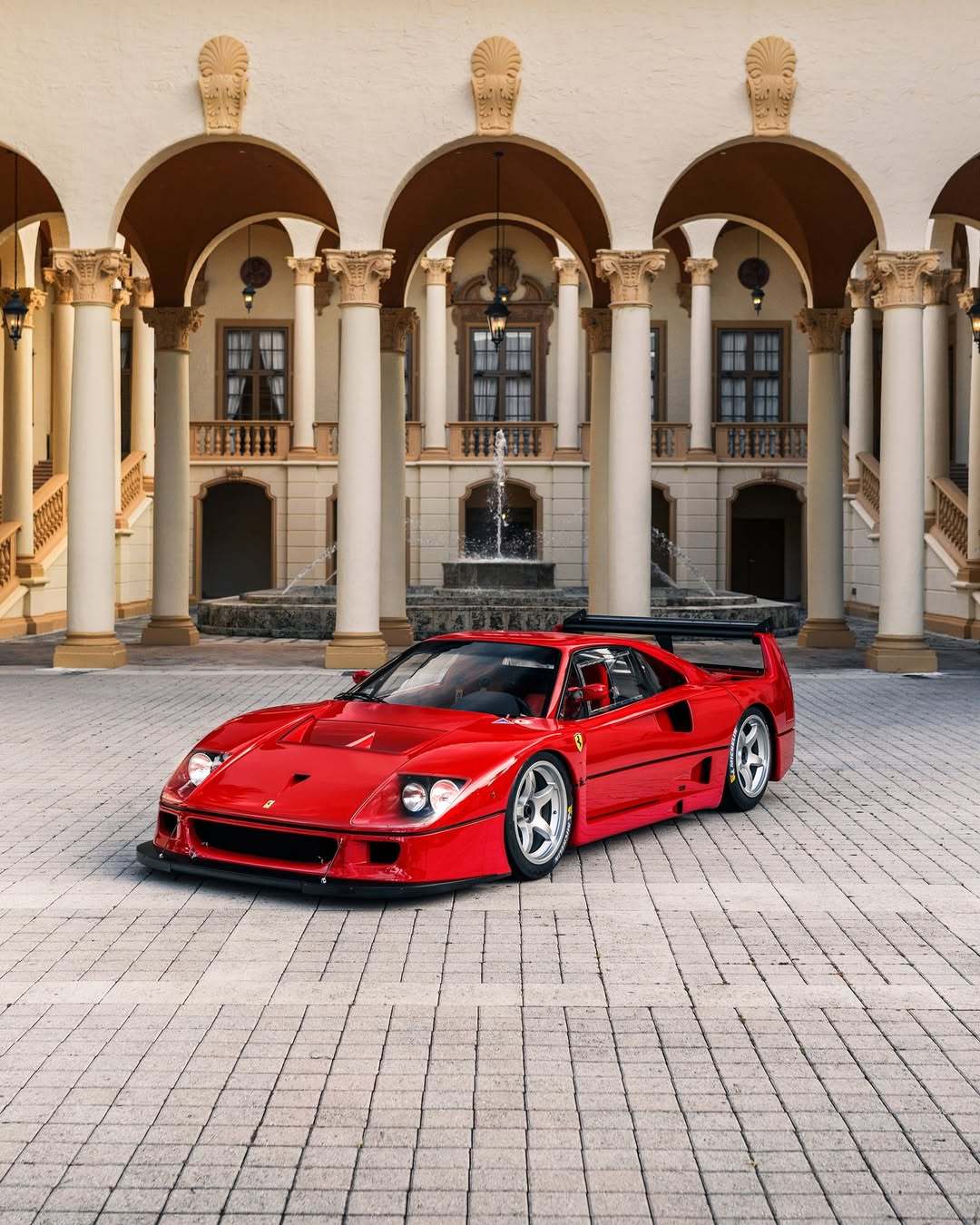 法拉利F40LM ​​​