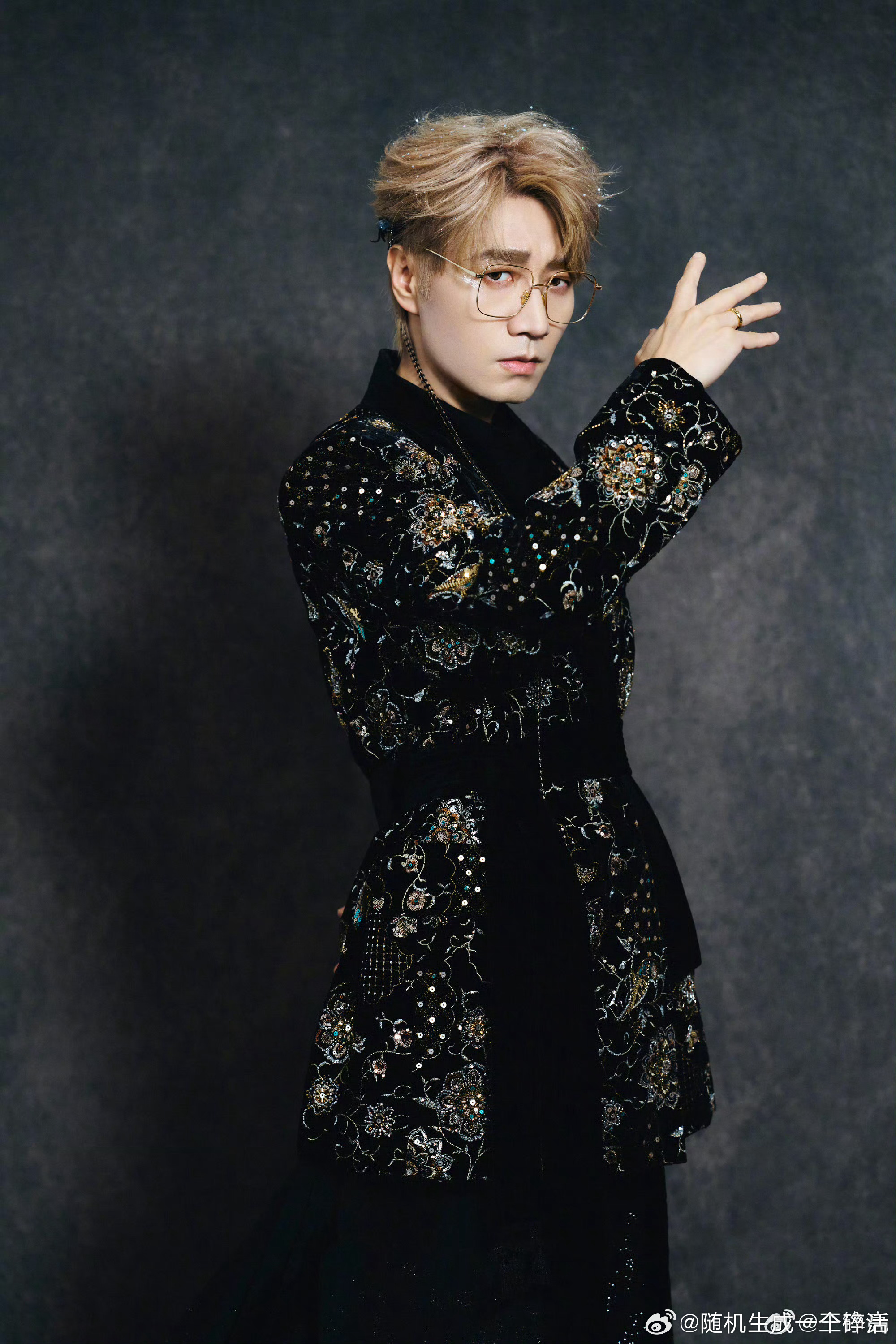 再就业男团 杭州首站新一轮的巡演开始啦～演出顺利王铮亮TimeEcho巡回演唱会