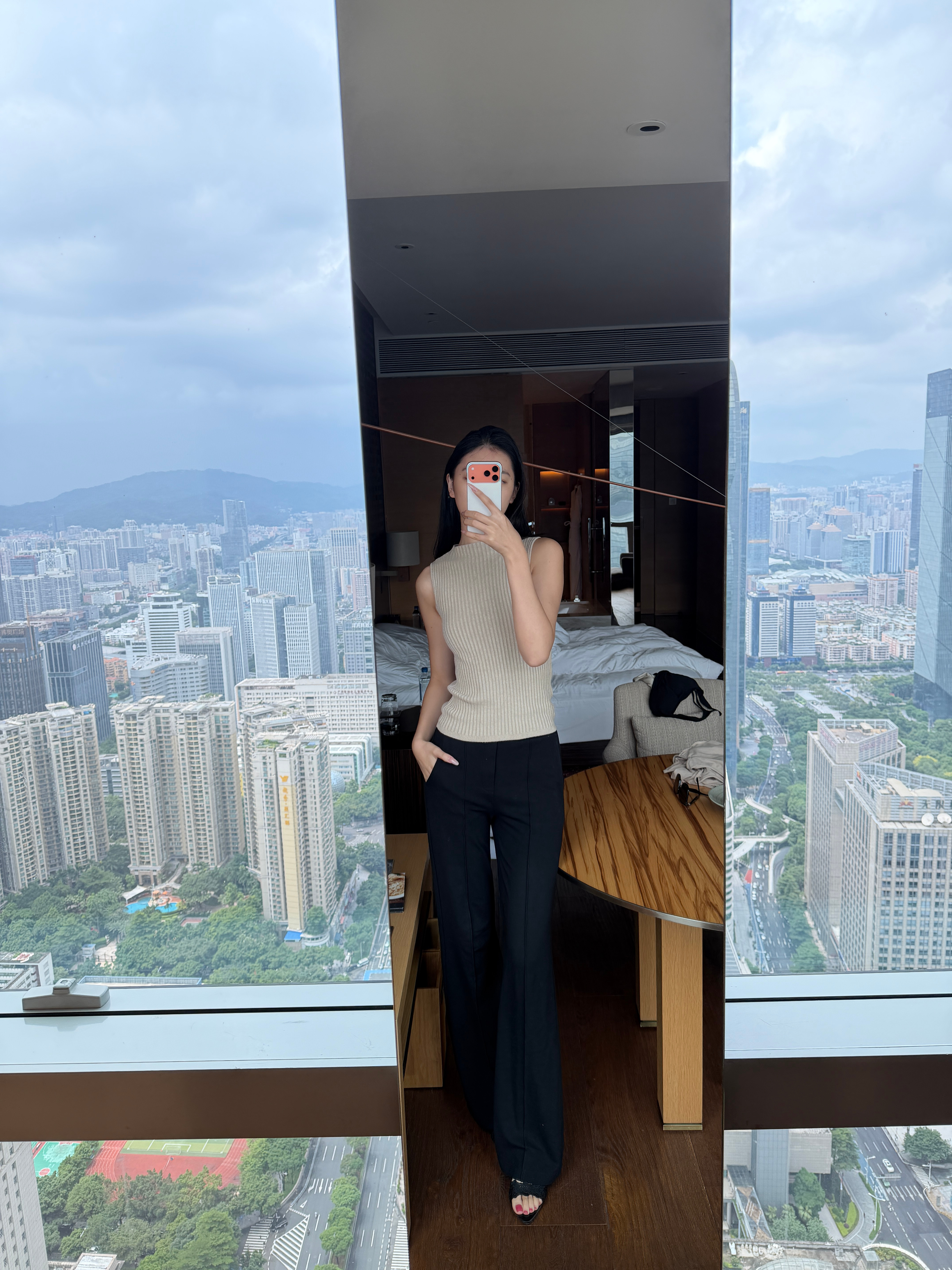 柏悦你真的不要再涨价了我快要住不起了 