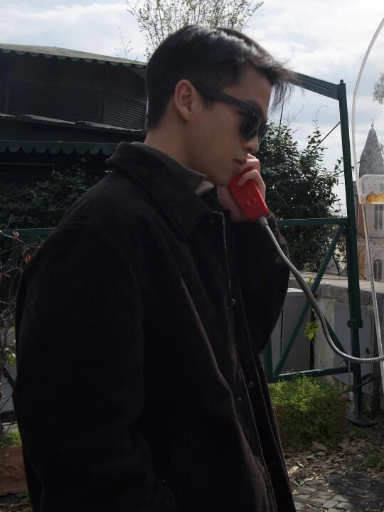 留学很难不爱上教授