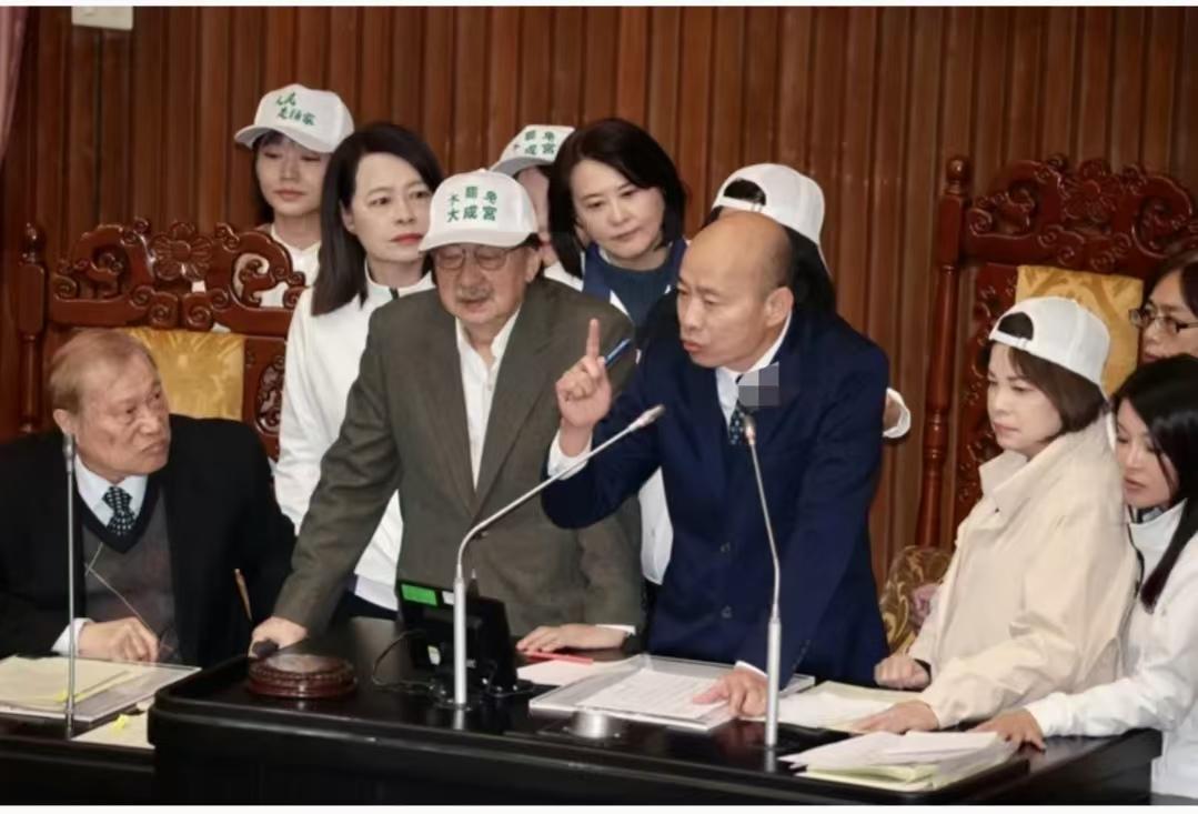 台“立法院”今天同意5月19日上午进行赖清德弹劾案记名投票表决，投票时间为1小时