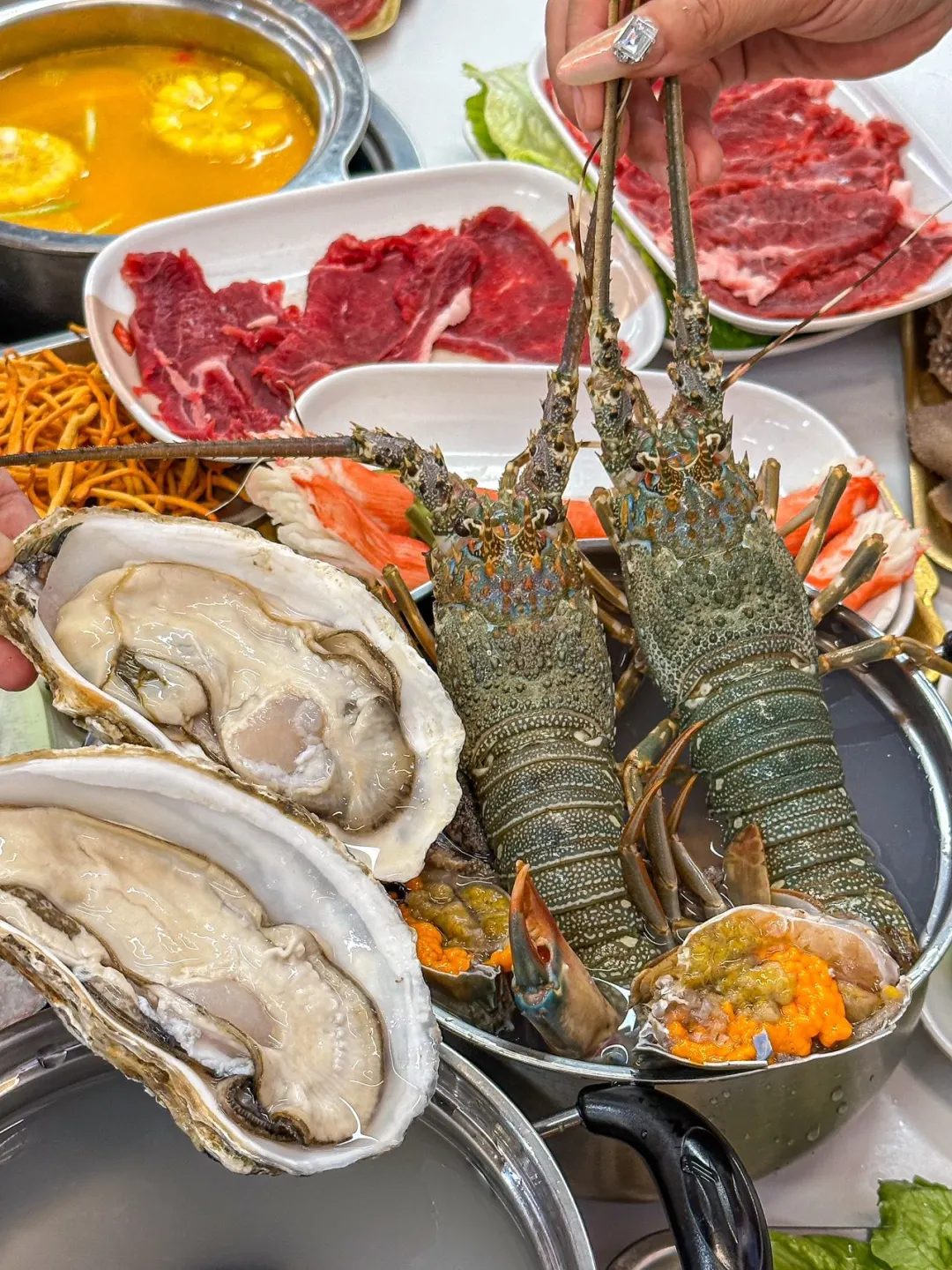 粥底火锅之光来上海了！！！