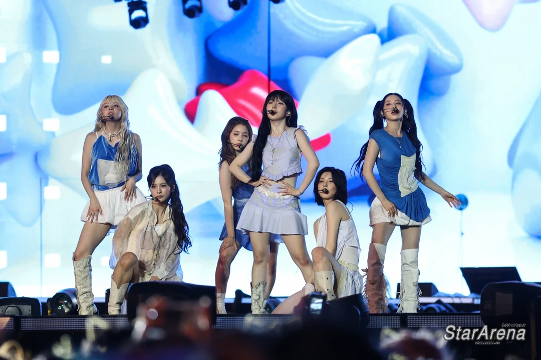 NMIXX at 2026 AsiaTop Music Festival