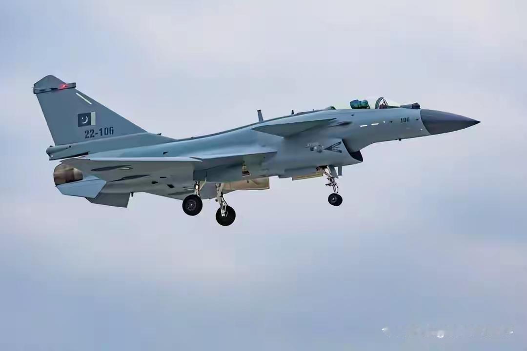 孟加拉国最近给自家空军花22亿美元从中国买20架歼-10CE，算下来连培训带维护