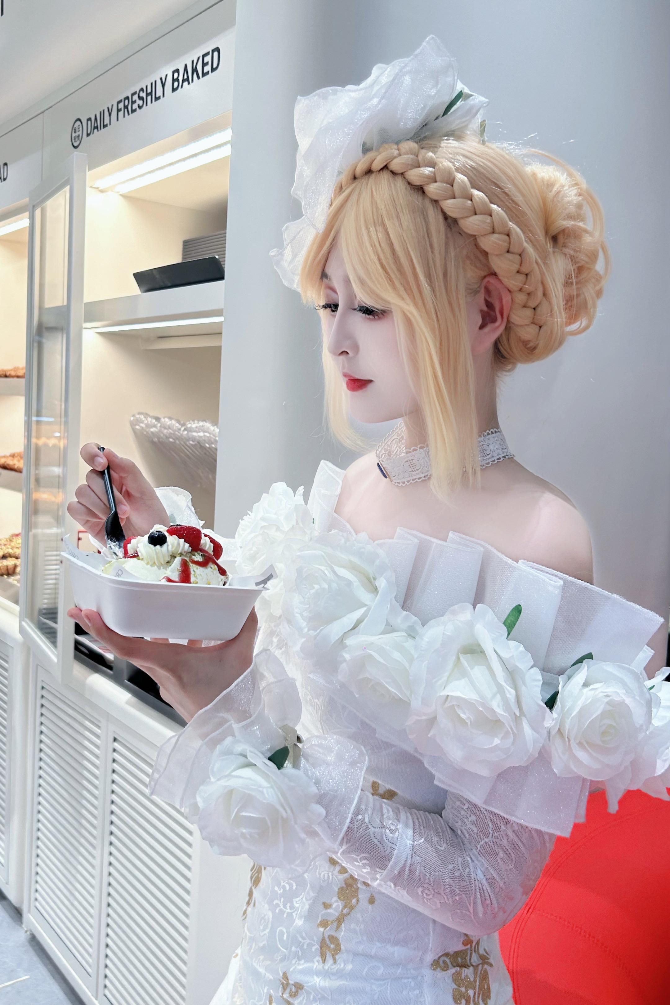 优雅法国女人的下午茶。