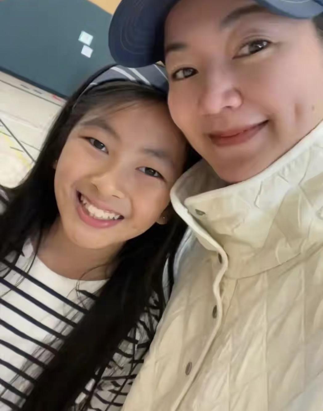 阿雅女儿的面相不一般，
立马去查了下，结果吓一跳，
原来生父是一位活佛！
阿雅老