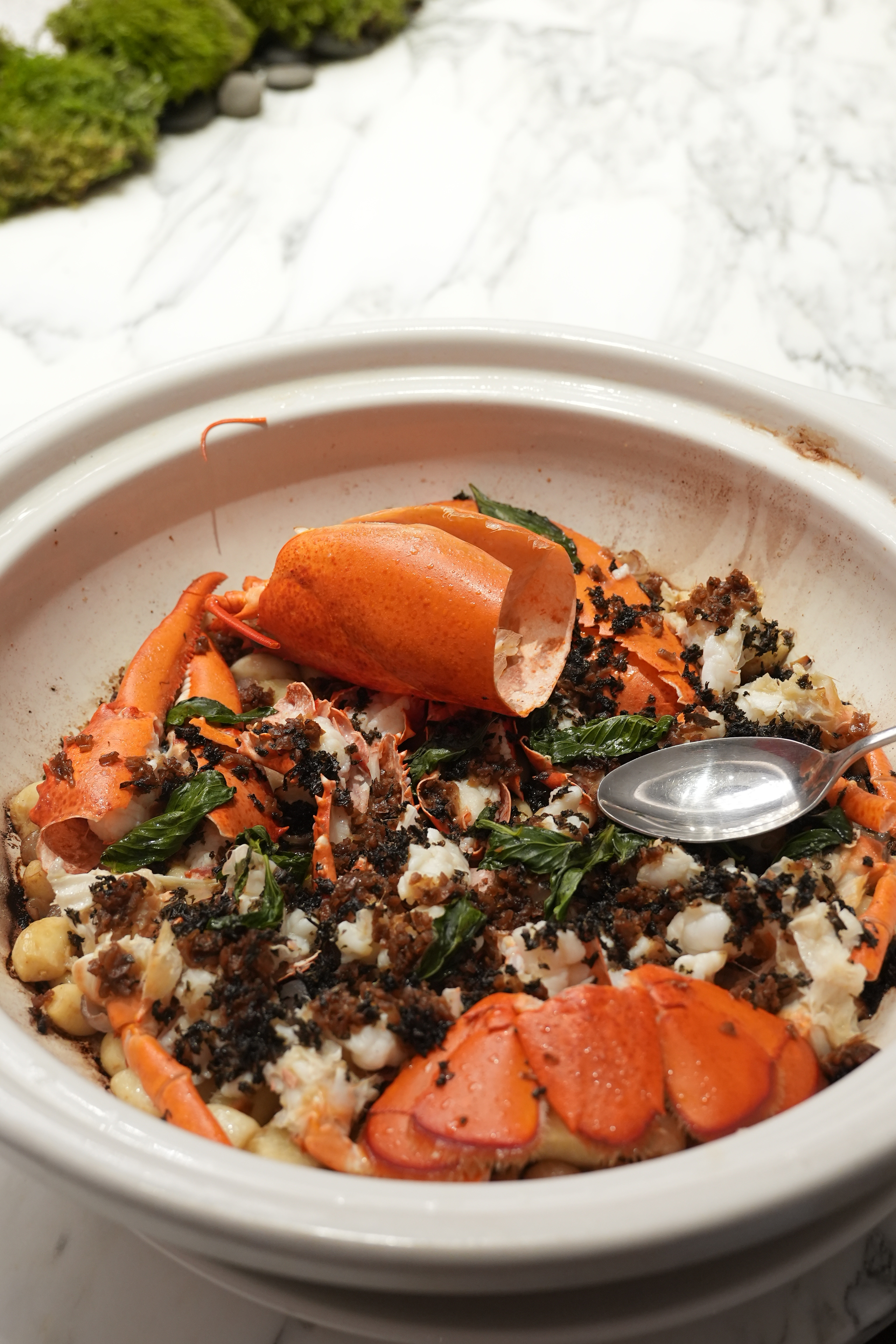 万味奇遇，四时寻鲜。味飨盐城，万事定成。📍万豪酒店·市中心吃在盐城盐城美食同城