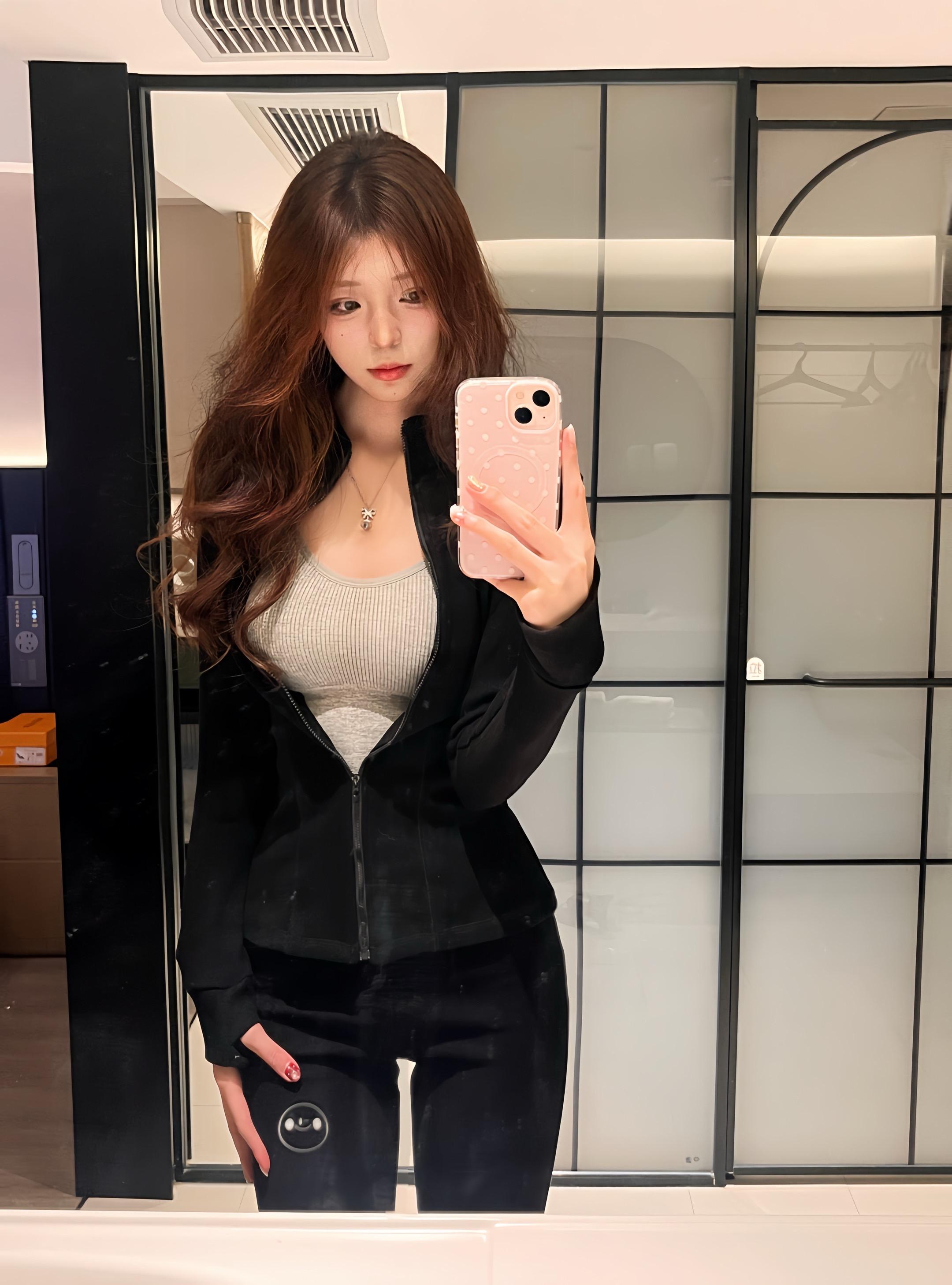 闭嘴吧 说的话都没你长相有攻击力。