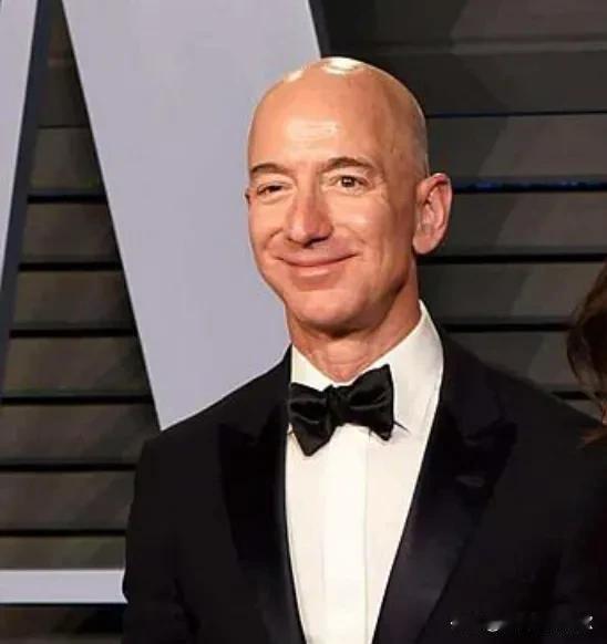 这真的是太了不起了，让人肃然起敬，想不到的世界上竟然有如此慷慨大方的人，太伟大了