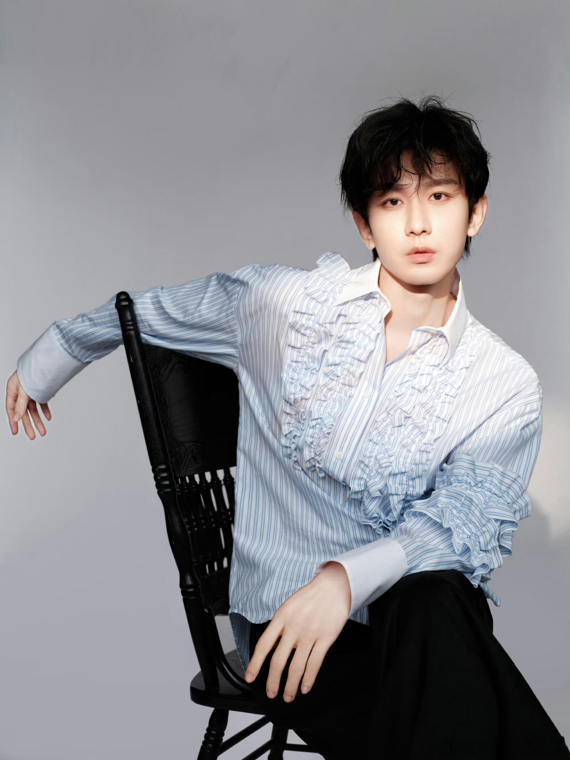 K成毅两京十五日cy成毅朱瞻基希望日出是你，日落是你。你只管大步向前走，好好做自