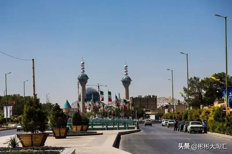 沙特石油出口“B计划”挺让人揪心。霍尔木兹海峡几近封闭后，沙特靠那条45年历史的