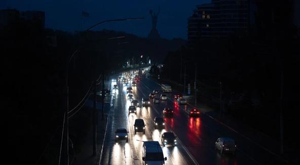 俄罗斯的战术奏效了，随着乌克兰大量能源设施“毁于一旦”，基辅现在已经要面临一个严