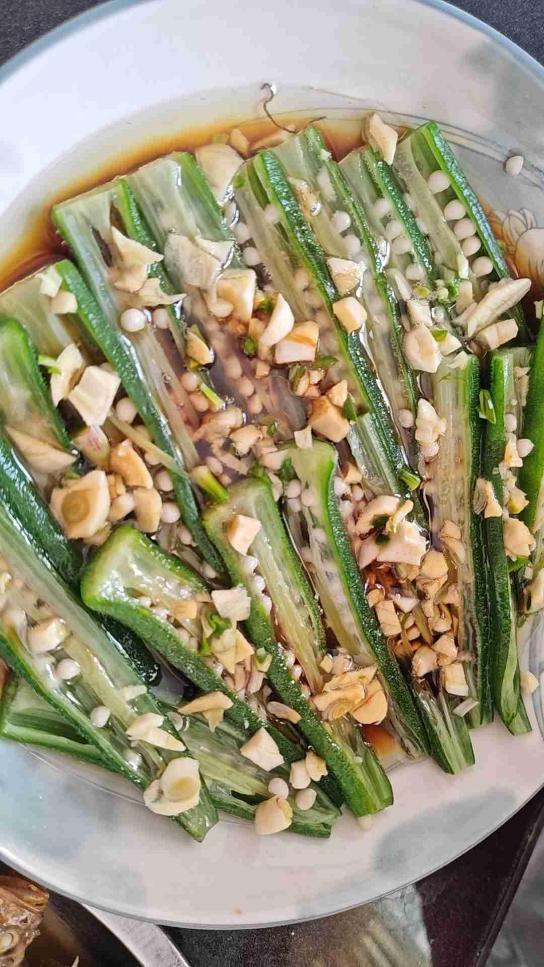 我的今日状态：😡生气
我这里的天气：🌤️多云
虚惊一场