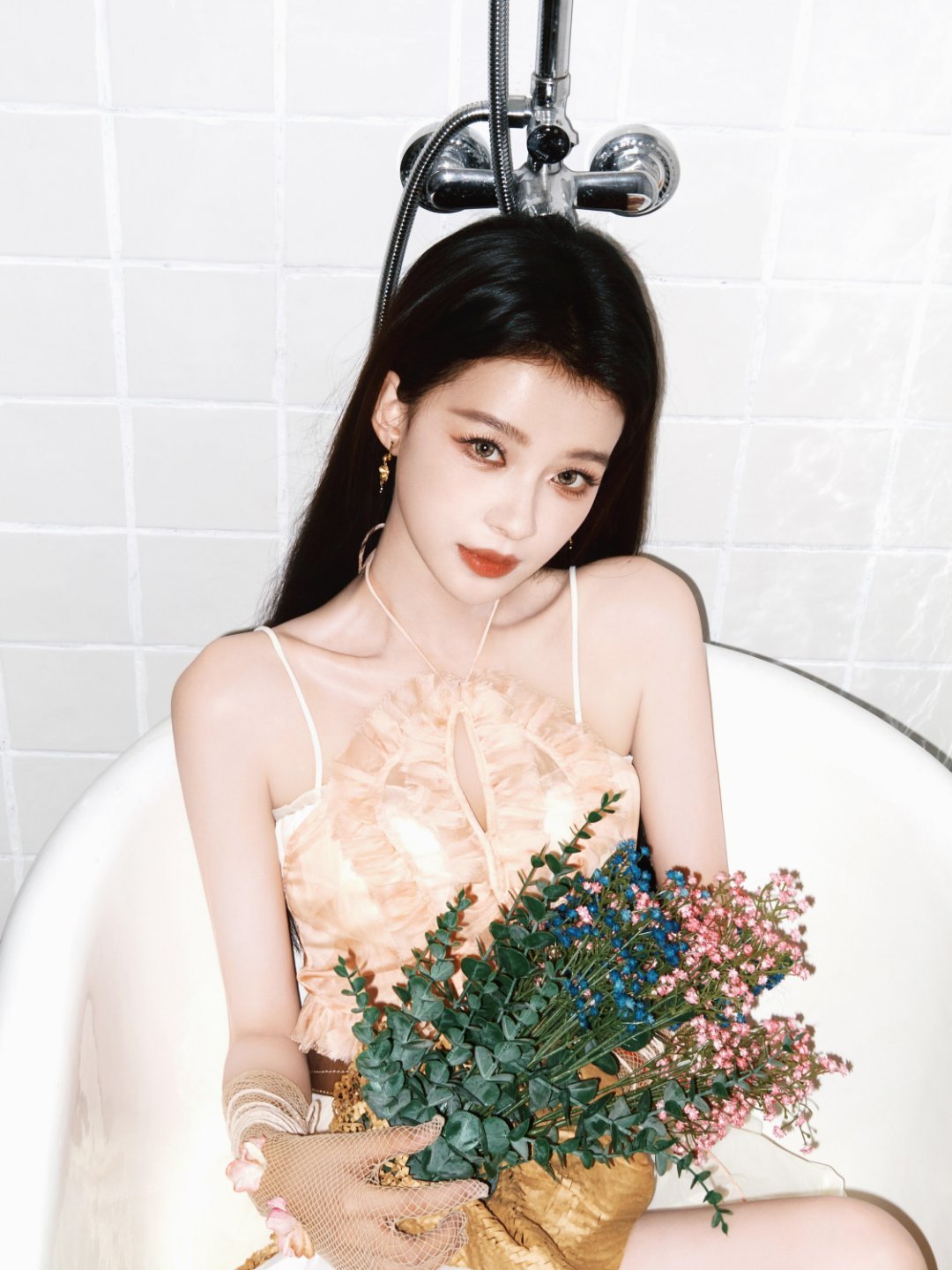 头像分享｜孙怡头像|壁纸|萌Wechat｜自由感高级女头｜气质干净𝐢𝐧𝐬女