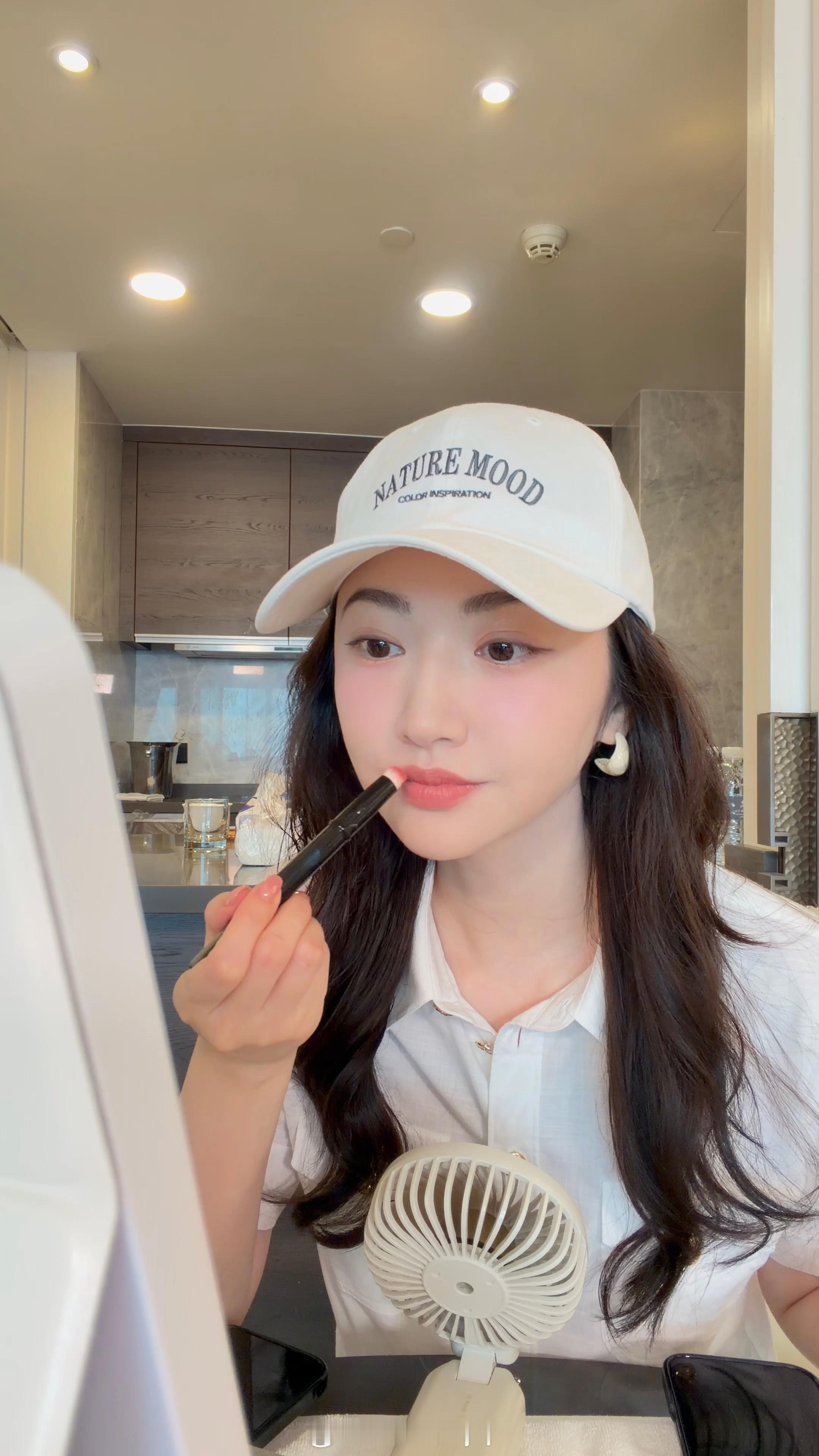 景甜  ｜ 景甜也太萌了吧  ｜ 景甜 小龙人儿更新了大家速上xhs三连互动宝宝