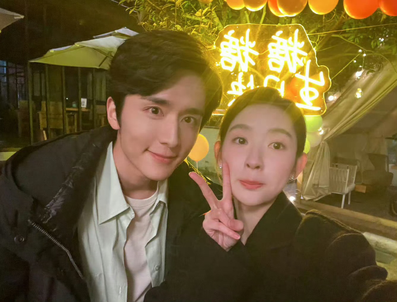 #张新成王玉雯被父母撮合过#真正的青梅竹马！！张新成王玉雯！！两人采访中透露真的