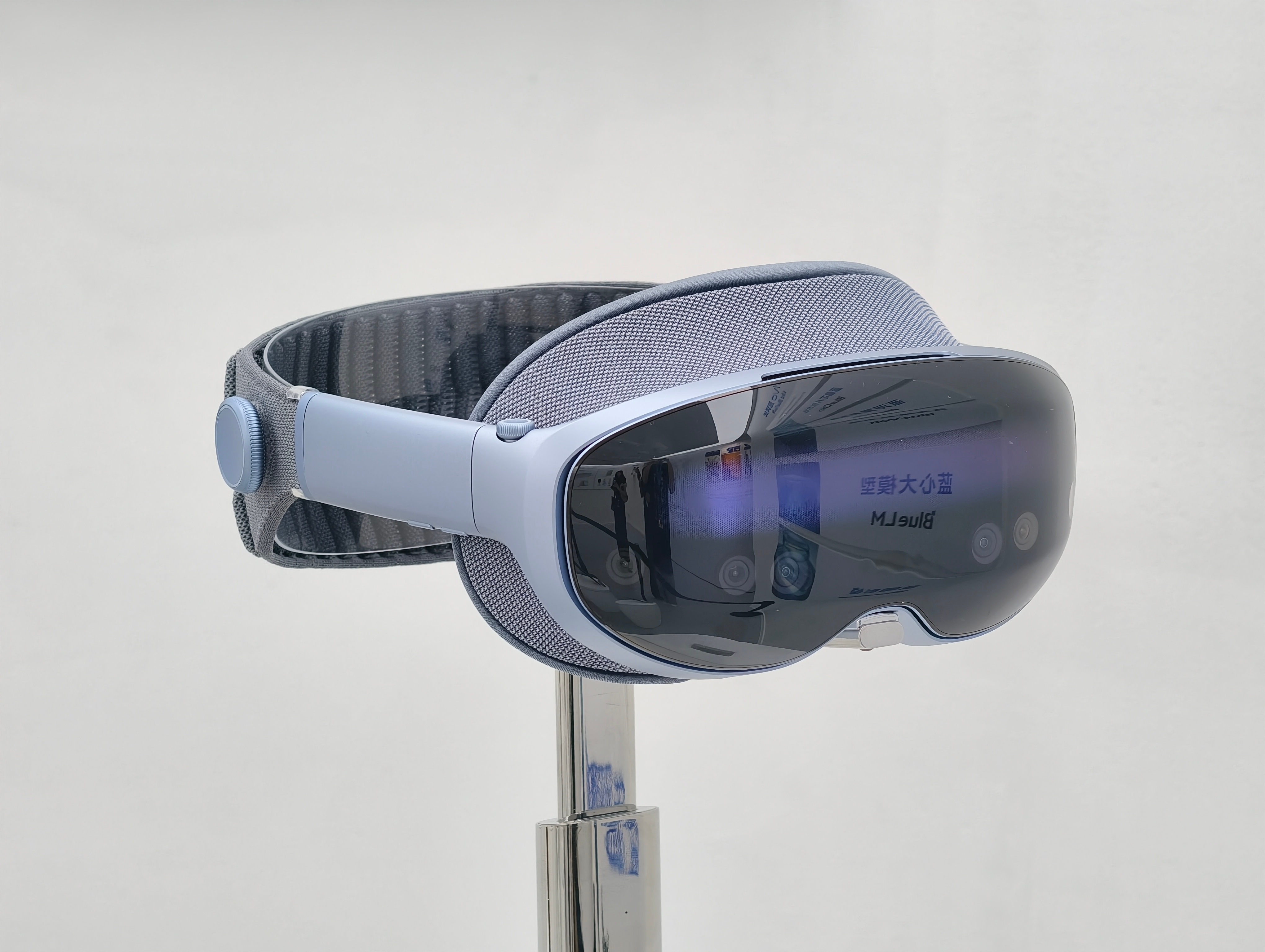 一转眼vivo都已经30岁了，第一次来vivo总部打卡就玩上了vivo Visi