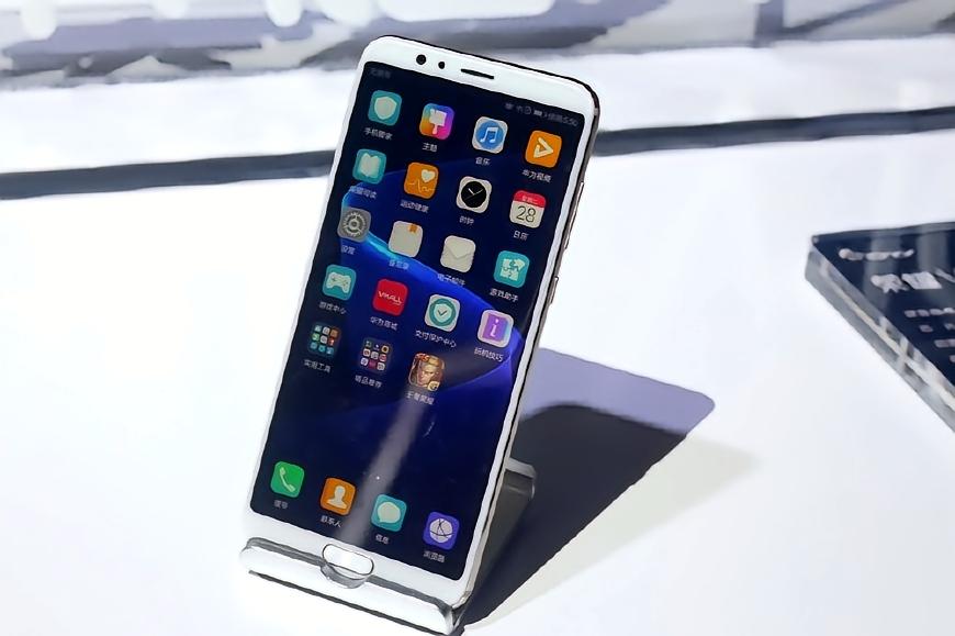 购买手机，你可以选择官方旗舰店买新品，也可以选择二手平台淘老旗舰。各有各的优势，