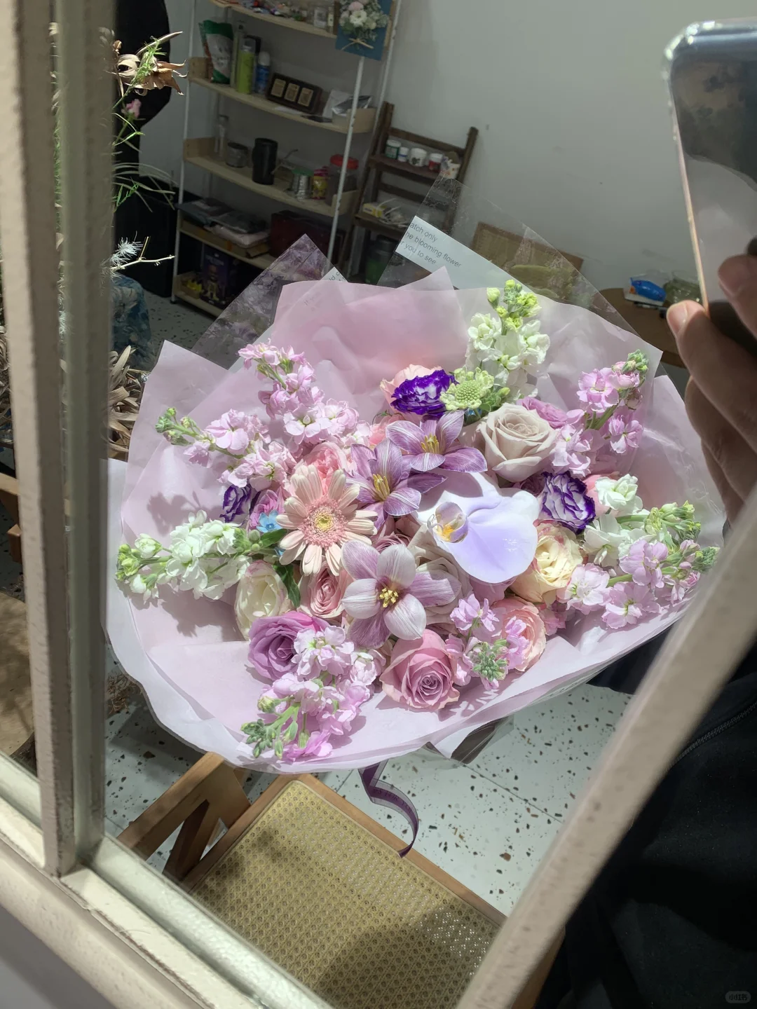 最近紫色系很火🤔典雅气质型花束💐