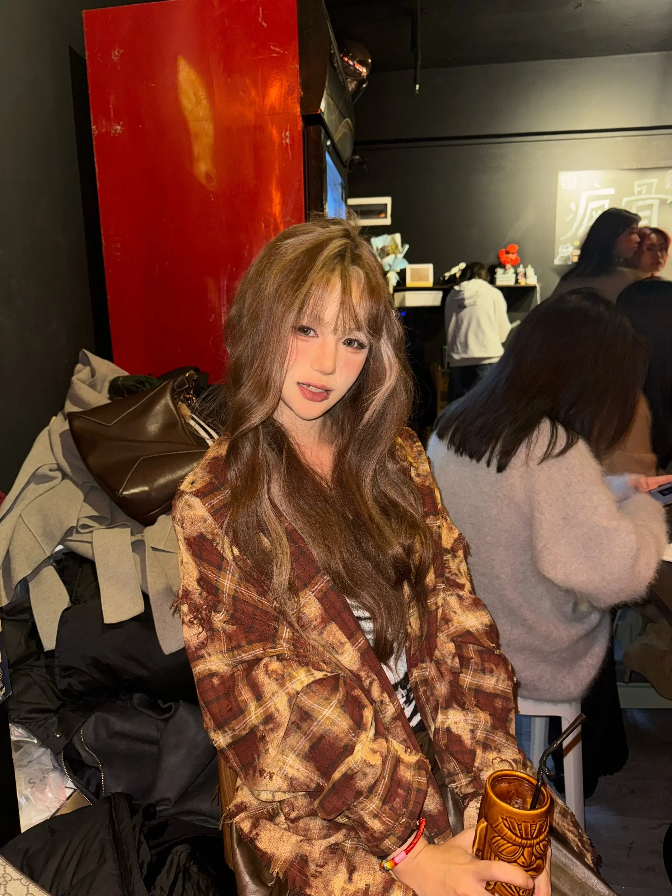 ( 𓏼˙ ᴥ ˙𓏼 )Ooo，Ohh.