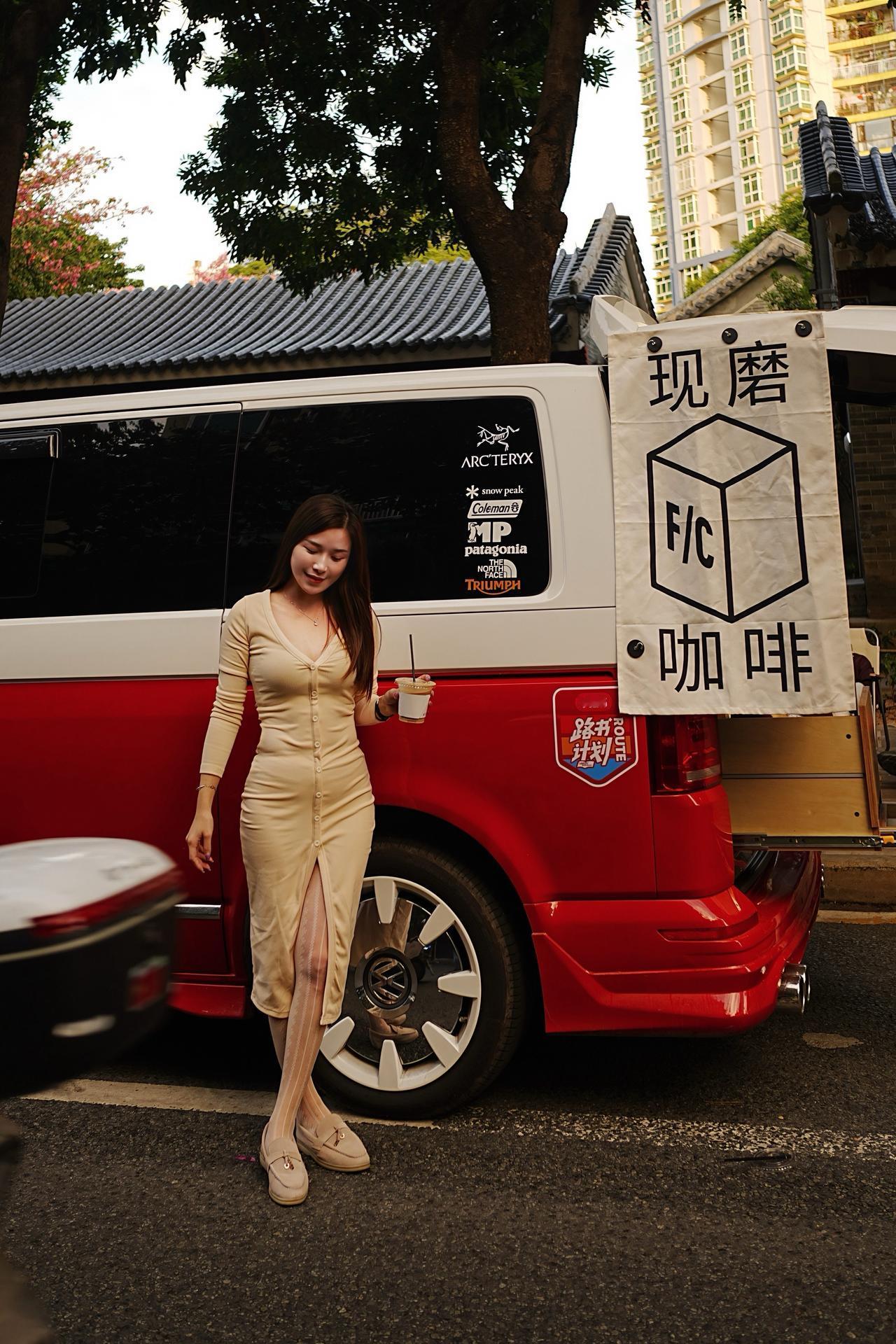 只怕幸福眼看完整 我的心却早已冰冷～