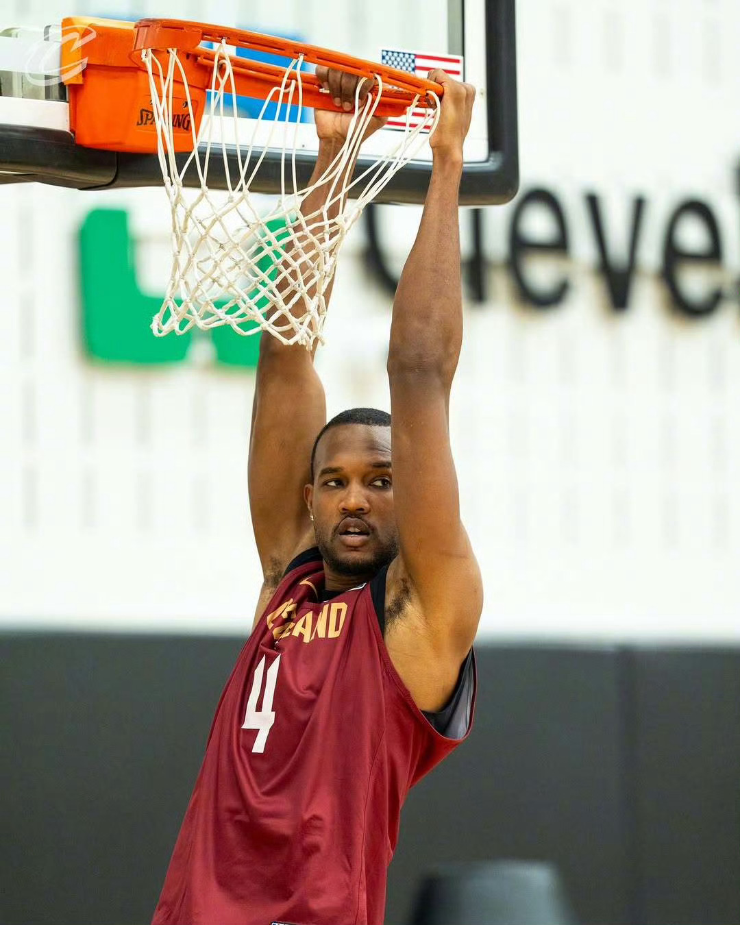 骑士克利夫兰骑士nba 明天我们的DPOY莫布里和锋线大将韦德即将迎来复出！！！