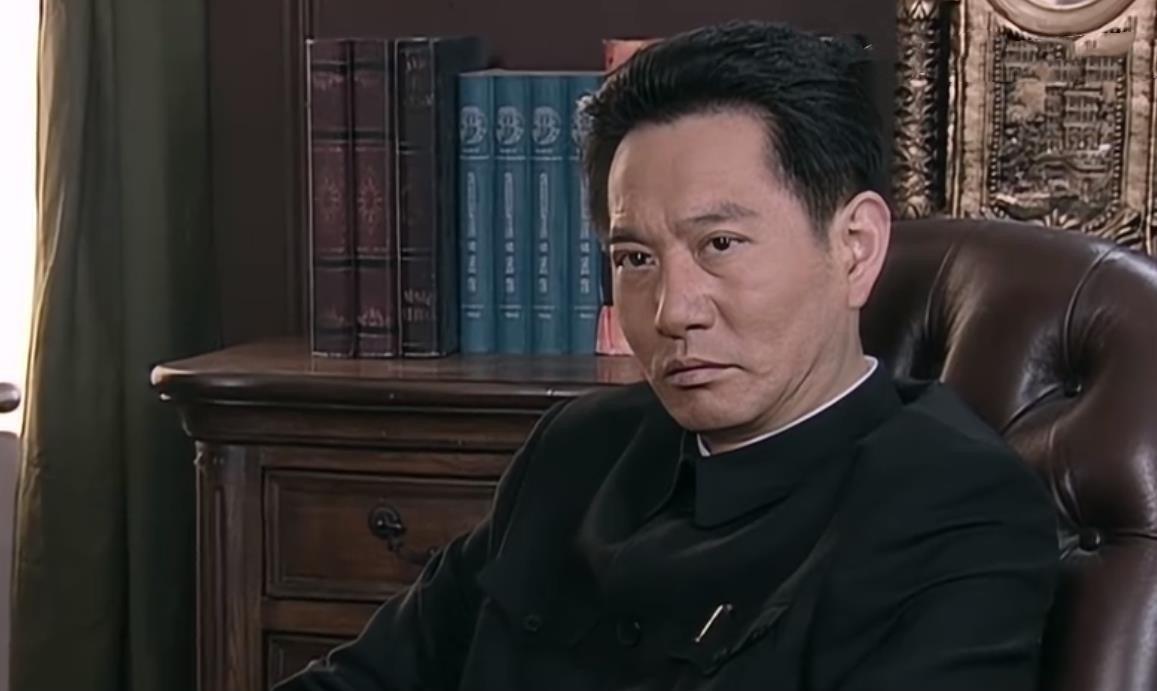 军统五魔头被捕后的结局：三剑客四杀手的惊人反应，竟让戴笠怒不可遏！
1946年春