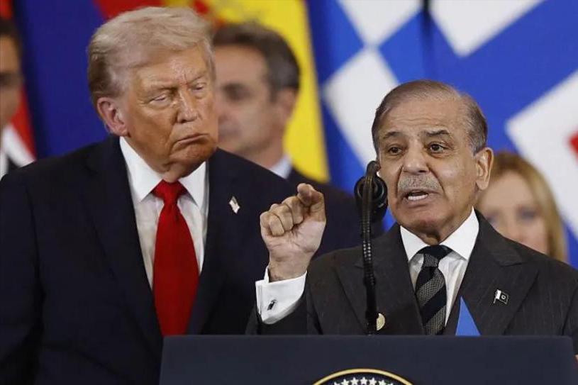 短短两天，美伊局势上演了一出“反转再反转”的大戏。特朗普刚宣布要派代表团去伊斯兰