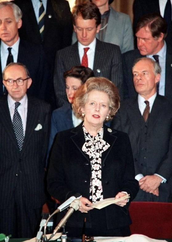 又到了清明节，突然想起了英国首相撒切尔夫人，她是多么可怜！


这个清明节，是近