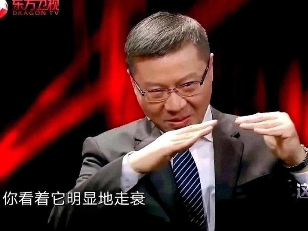 昨晚做梦跟坏女人吵架吵了一晚上今早起来精神好萎靡 ​​​