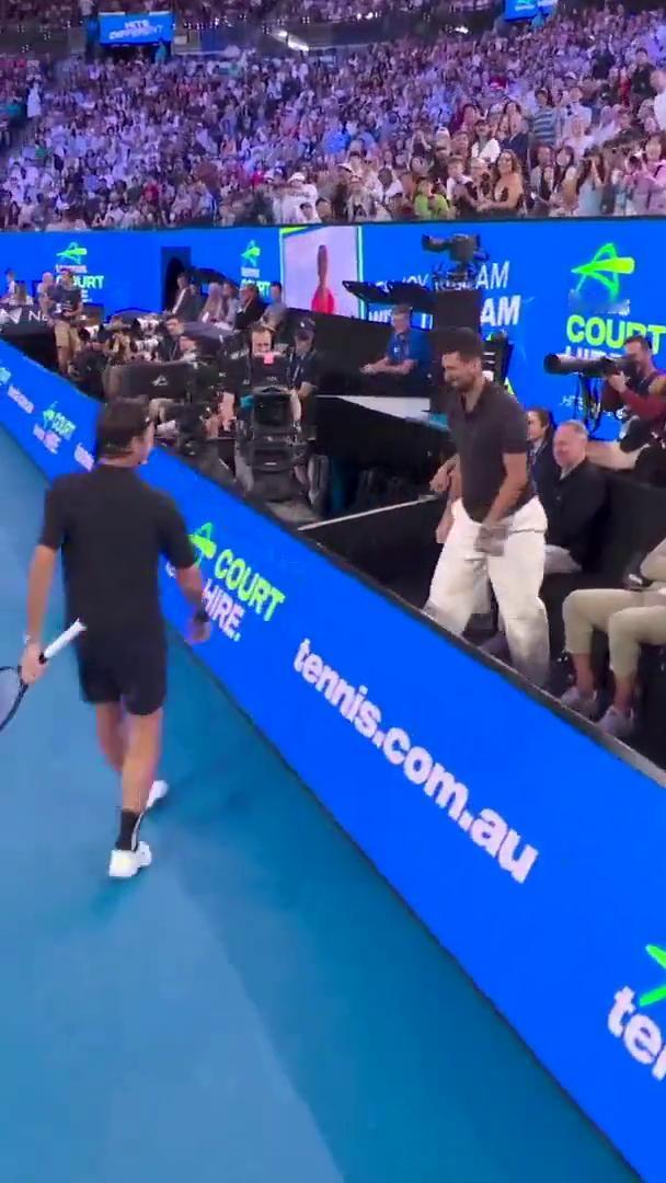 where are you serving？here's the moment.