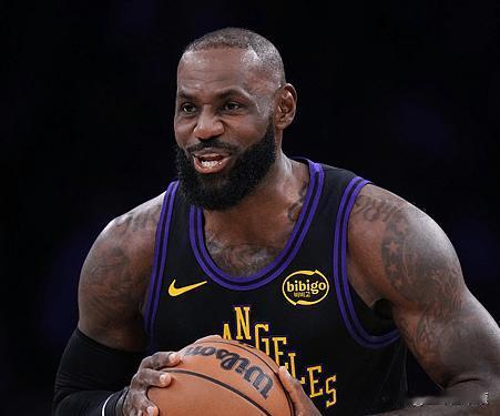 这句话简直就是至理名言！
毕竟、祖宗严选就没有错过的时候！
如果今天看过湖人队比