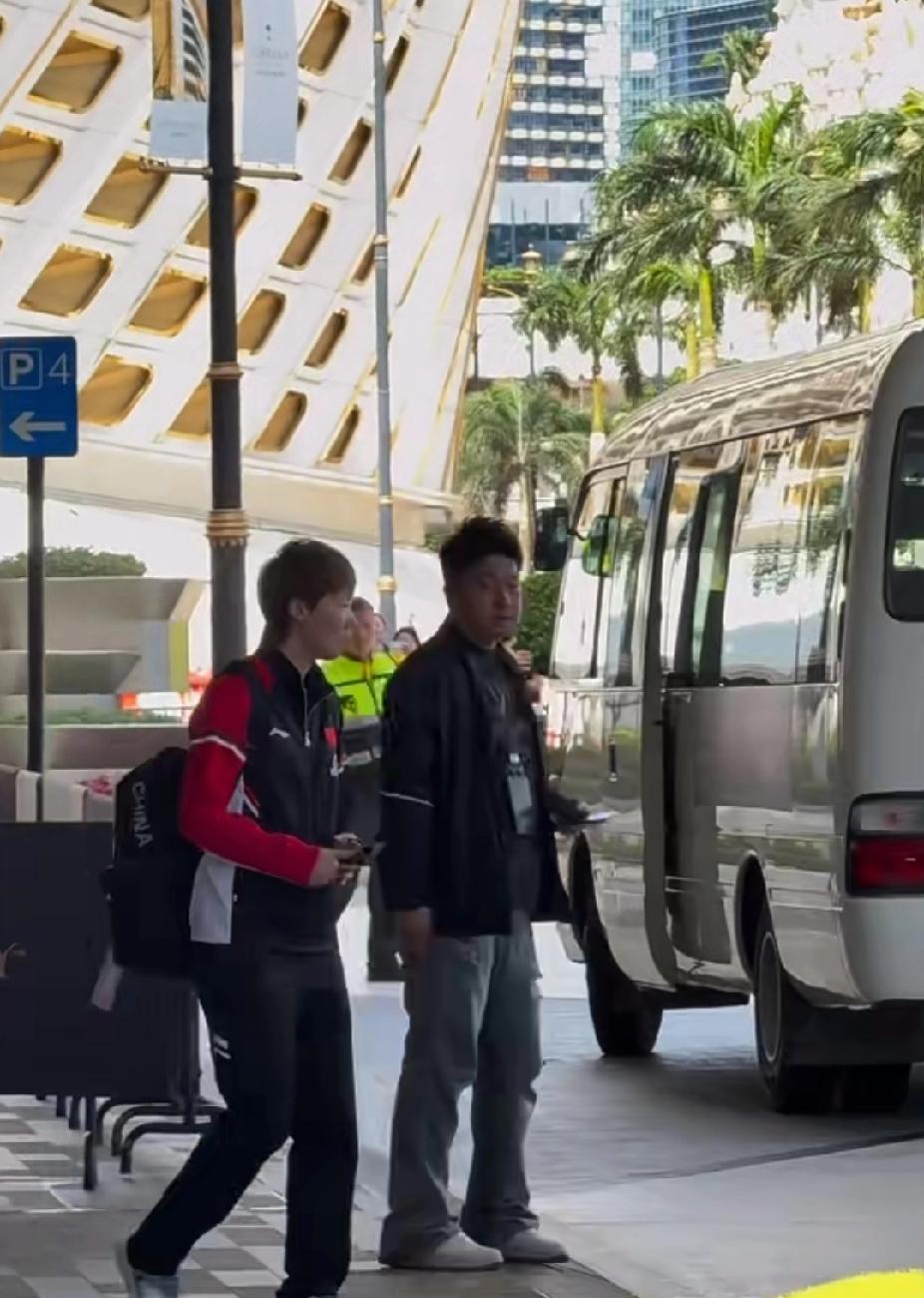 王曼昱全力备战澳门冠军赛四强之争
 
澳门冠军赛战况愈发激烈，目前八强已尘埃落定