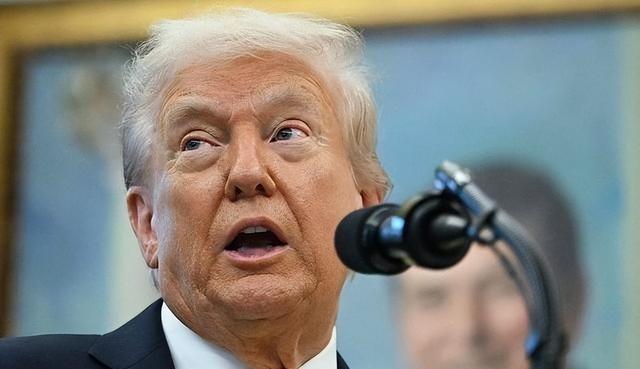 再次拒绝美国！2025年12月，美国再一次伸出了“老朋友”的手，希望中国接下高达