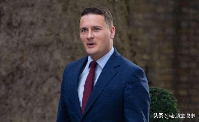 一船柴油撬动同盟：美俄协议、英国反对与制裁网络的裂缝