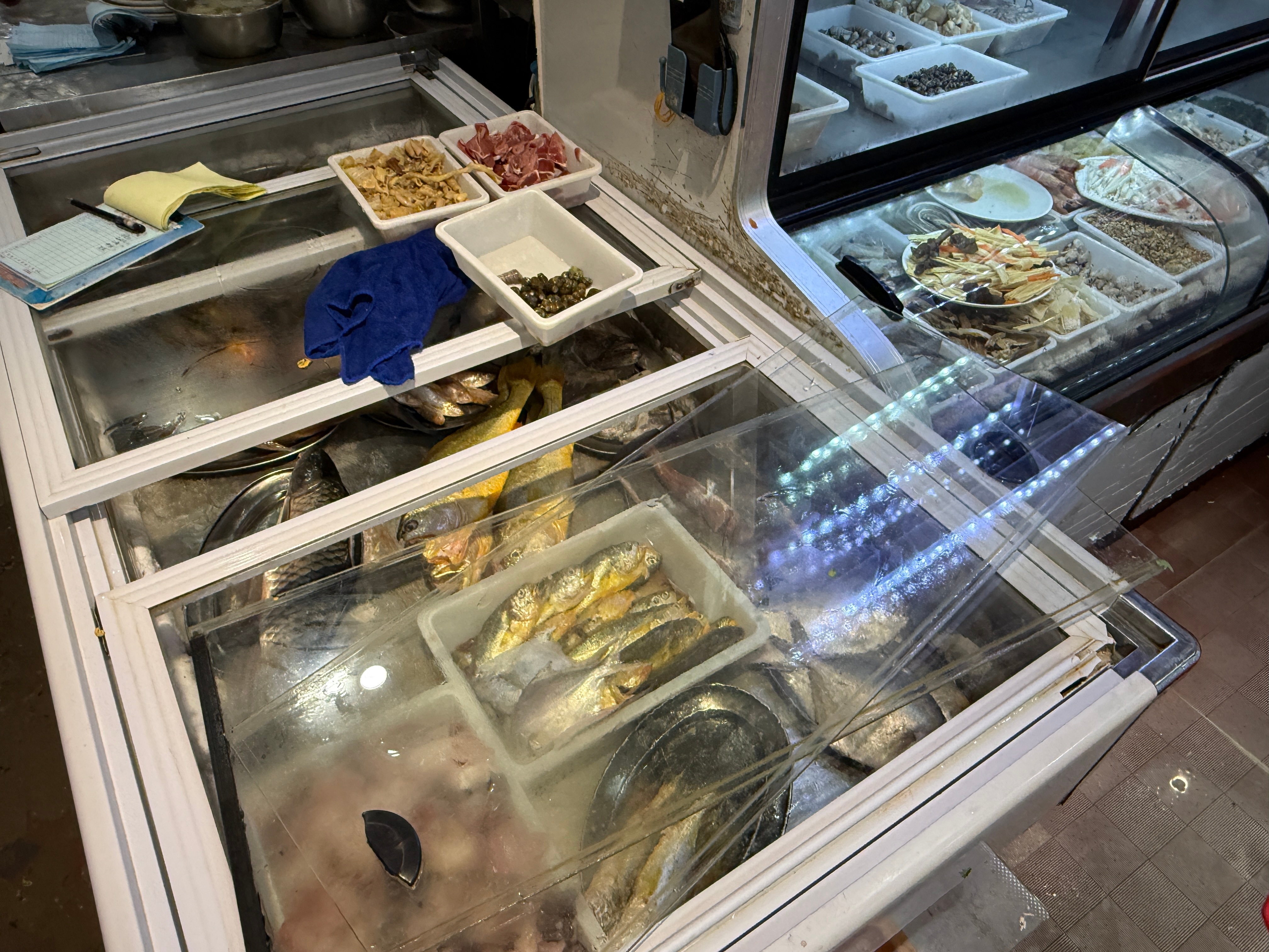 图1，用餐前洗碗，一看就知道进入哪个地界了吧图9，这蒸饭的工具好久没见过了，做出