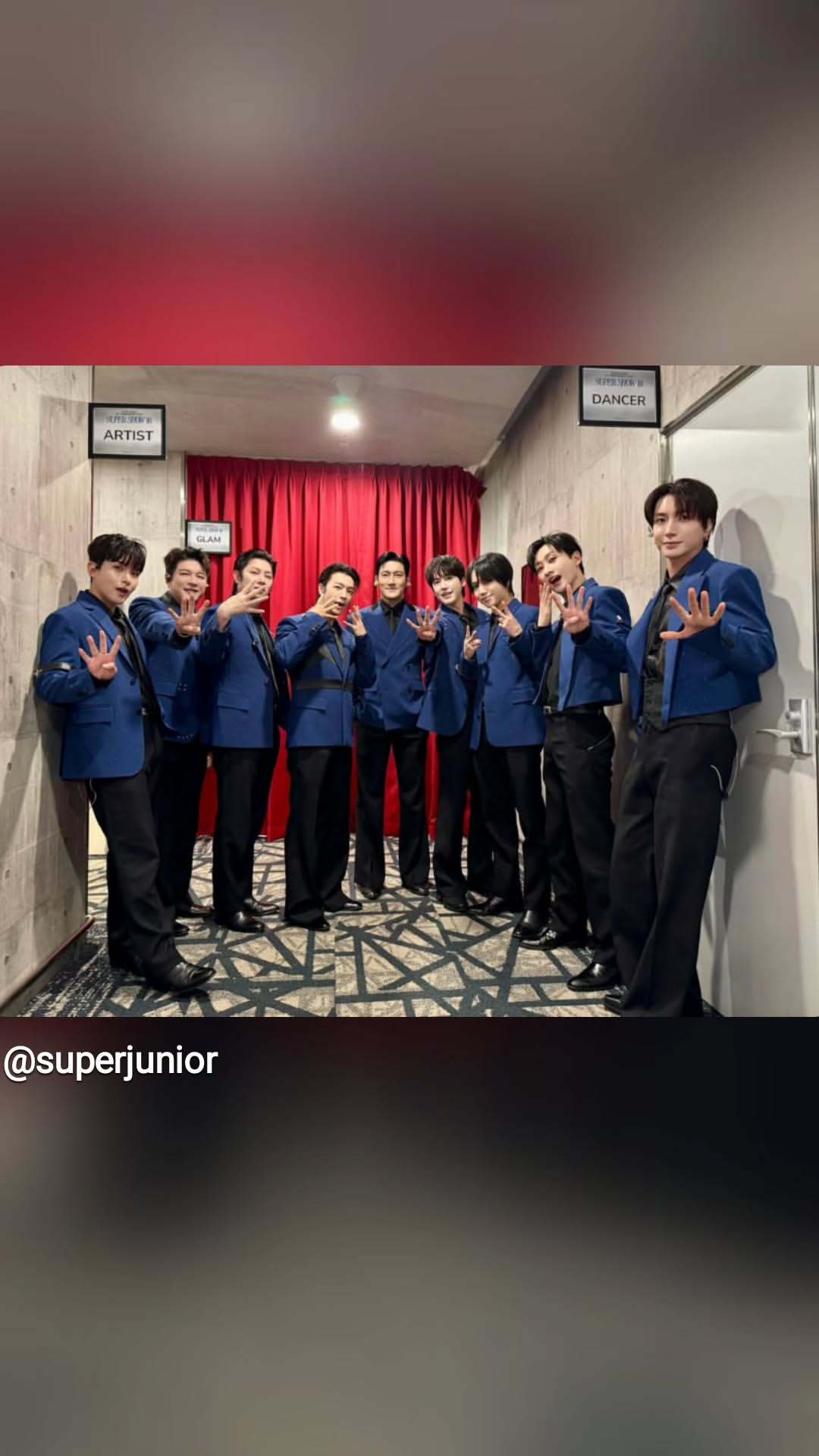 “CB百蓝_。260101金厉旭 ins story更新： 