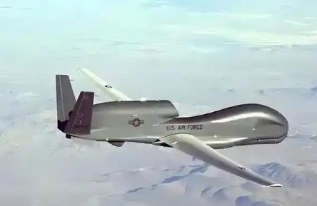 美军刻意隐瞒五天，终于被迫承认重磅噩耗，一架价值折合16亿元的MQ-4C人鱼海神