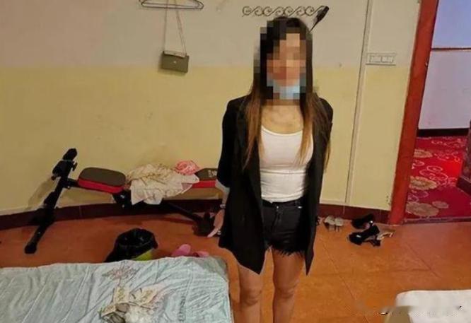 “底层人太难了！”重庆，一女子早年丧夫，上要赡养七旬老母，下要抚养残疾儿子。女子