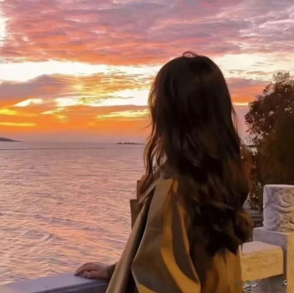 把人际当主场不当客场，走哪都不怯，社交底气就上来

人到哪都能大大方方，算不算本