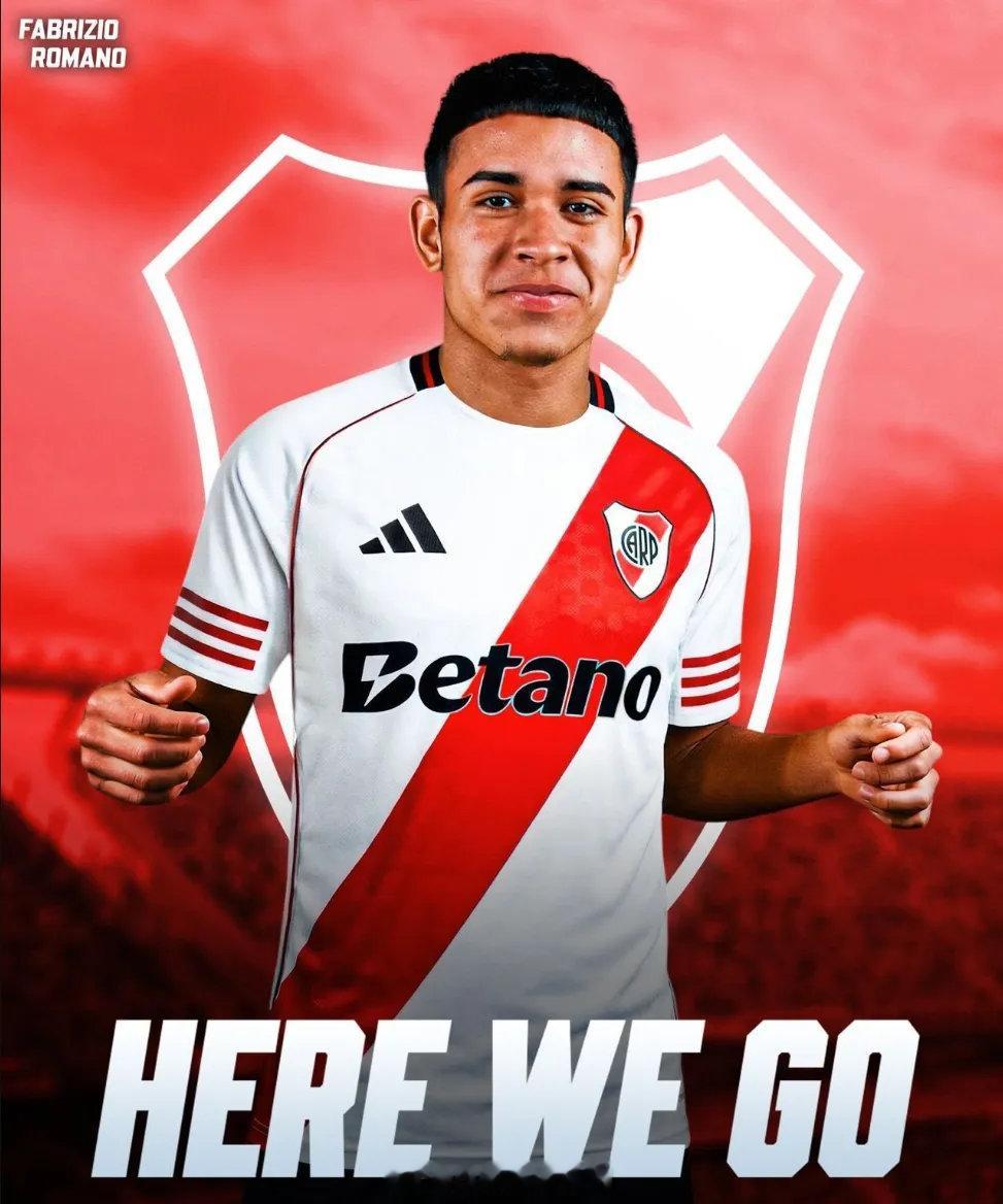 河床和切尔西就肯德里-帕伊兹的租借达成了协议。切尔西从斯特拉斯堡召回了帕伊兹，并